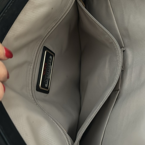 Tumi Larkin Hayes Triple Compartment Tote Bag - Picture 7 of 16